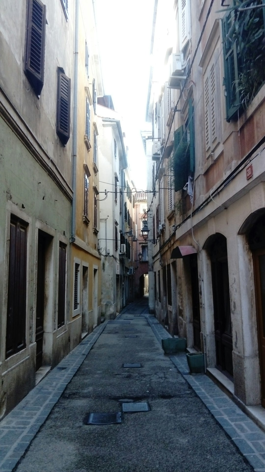 An alley in Koper, Slovenia, February 2022.